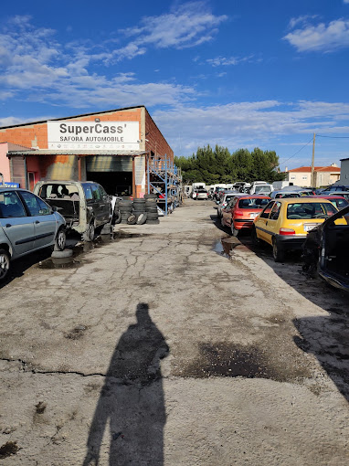 Aperçu des activités de la casse automobile SUPERCASS SAFORA AUTOMOBILES située à MONTREDON-DES-CORBIERES (11100)